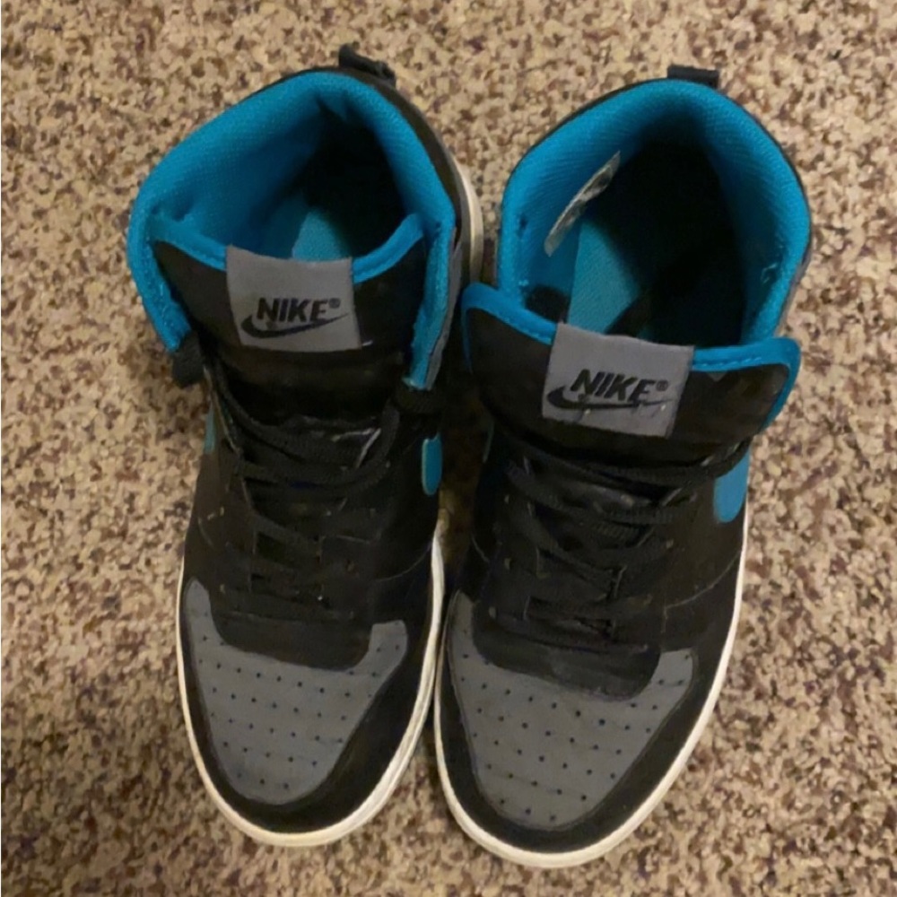Nike high top . Size 7.5 women